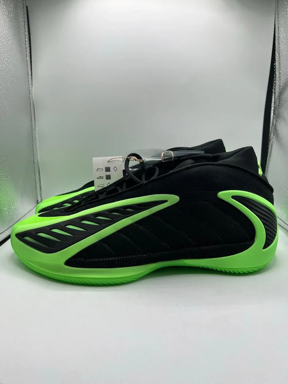 Adidas AE 2 “Black Lime Burst” size 13 men’s